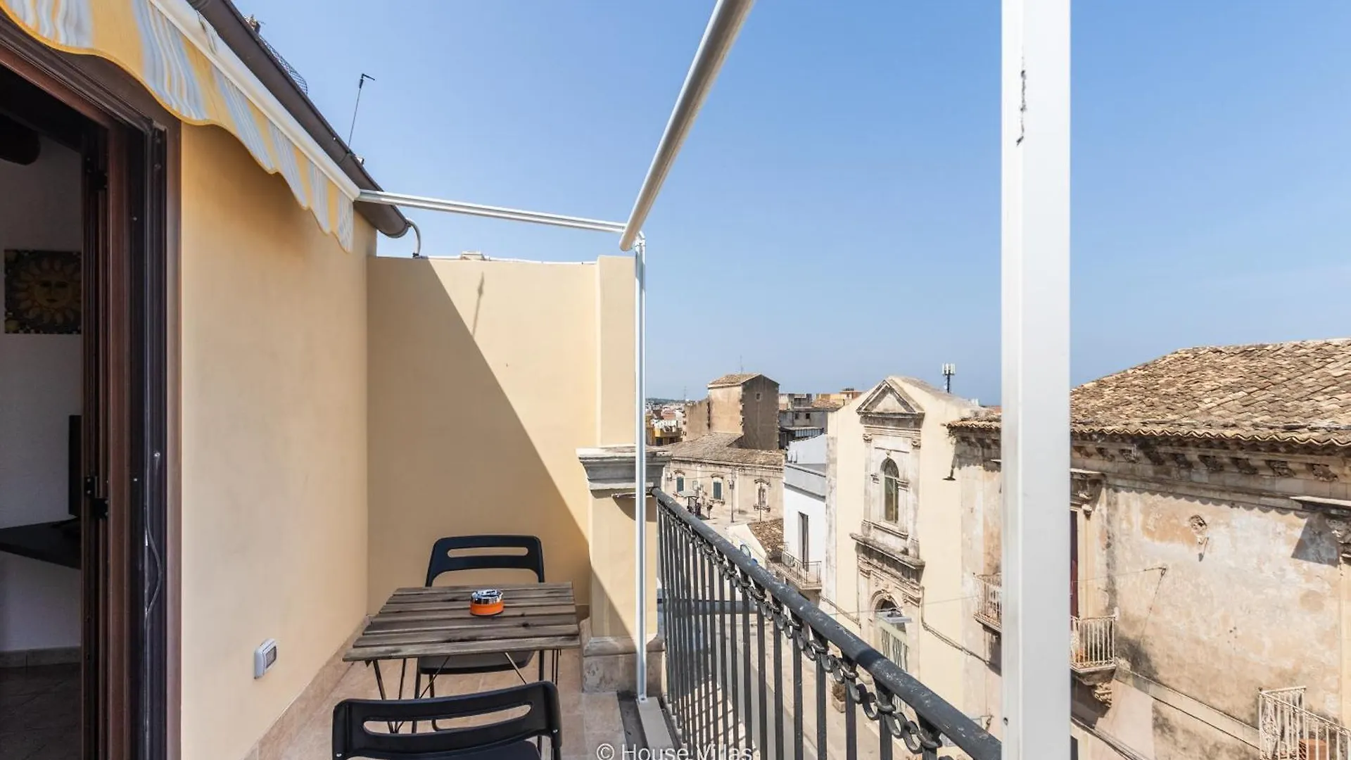 House & Villas - Iblea Apartments Avola Italia