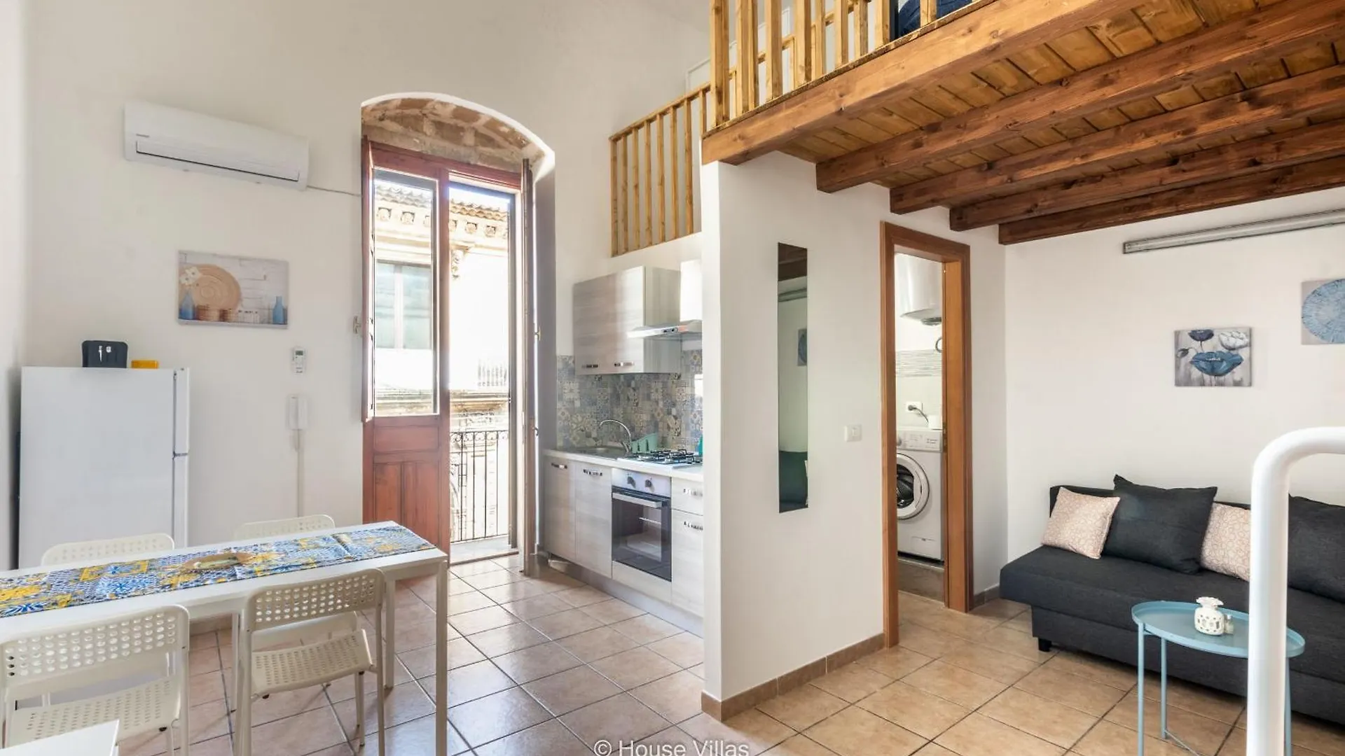House & Villas - Iblea Apartments Avola Italia