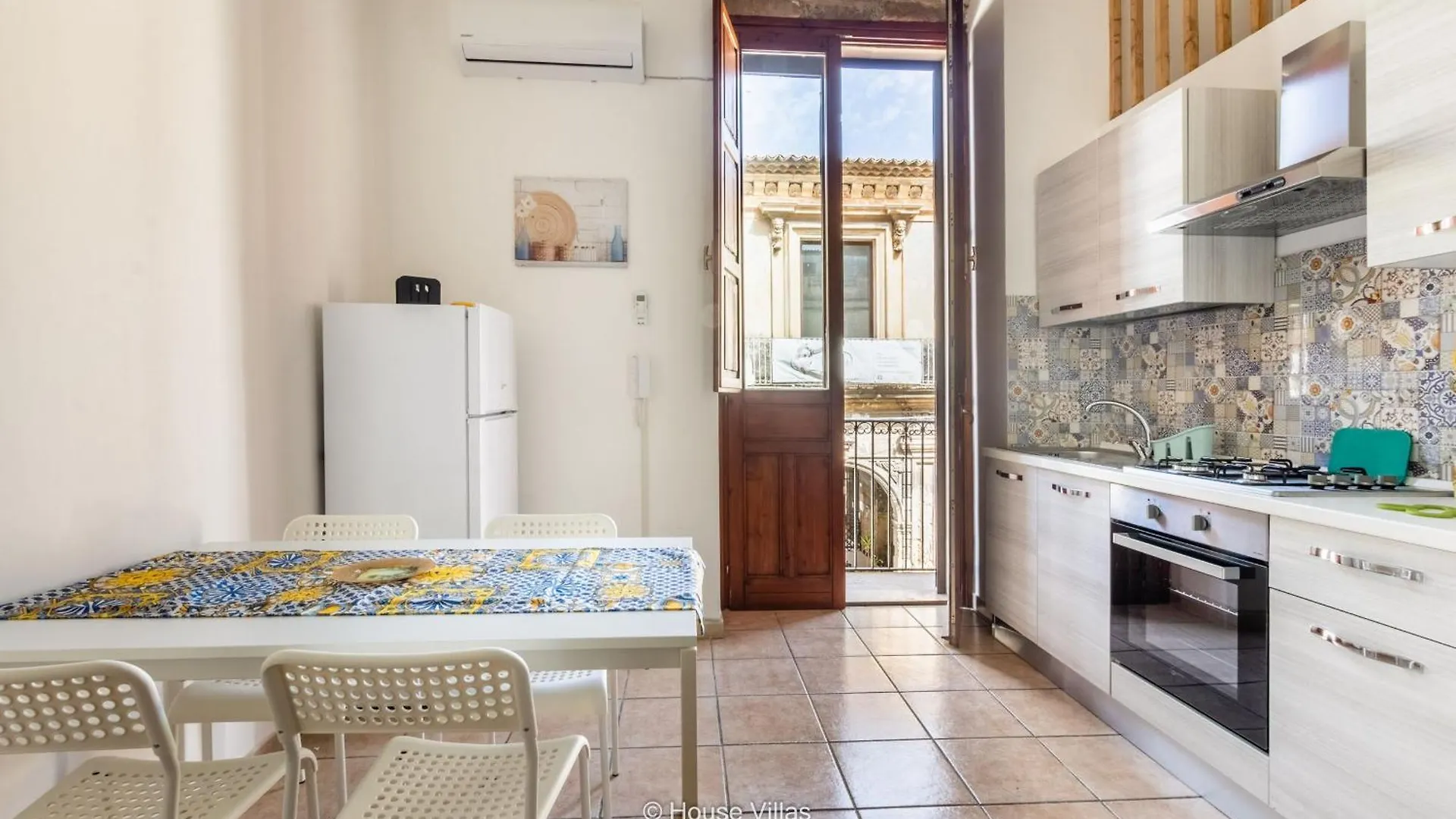 House & Villas - Iblea Apartments Avola 0*,
